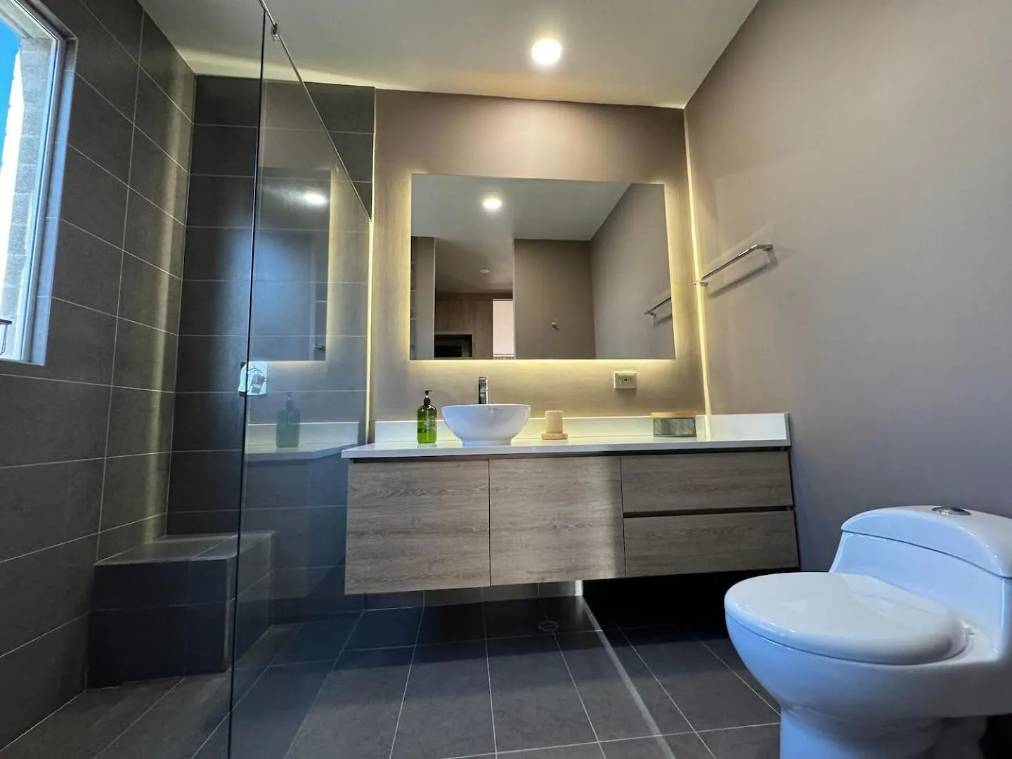 Private Jacuzzi Elegant Apartment With Ac Medell Medellin