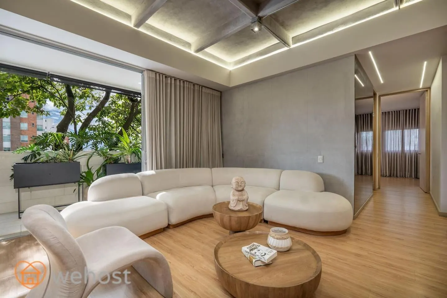 Private Jacuzzi Elegant Apartment With Ac Medell Medellin Colombia